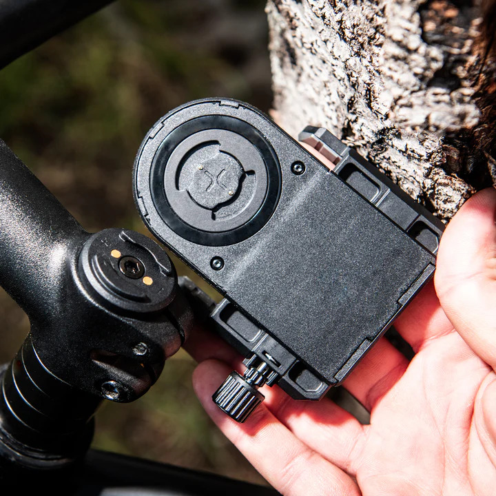 SP CONNECT E-Cap Universal Charging Phone Clamp SPC+