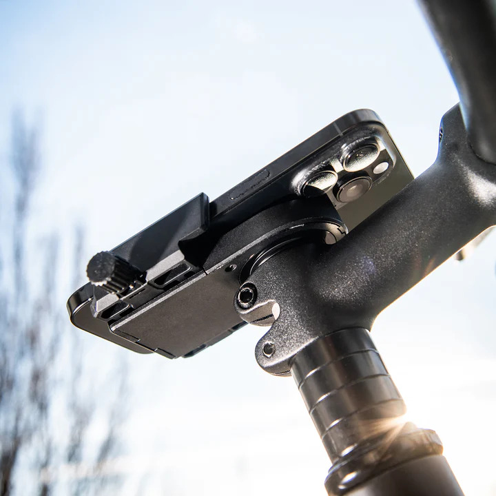 SP CONNECT E-Cap Universal Charging Phone Clamp SPC+