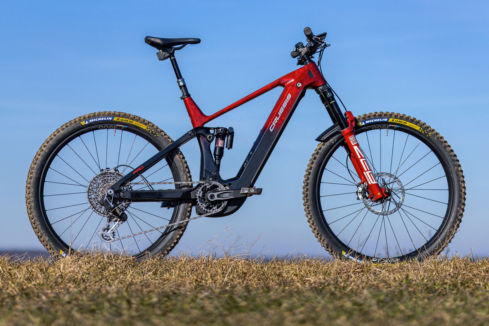 crussis e-race pro test