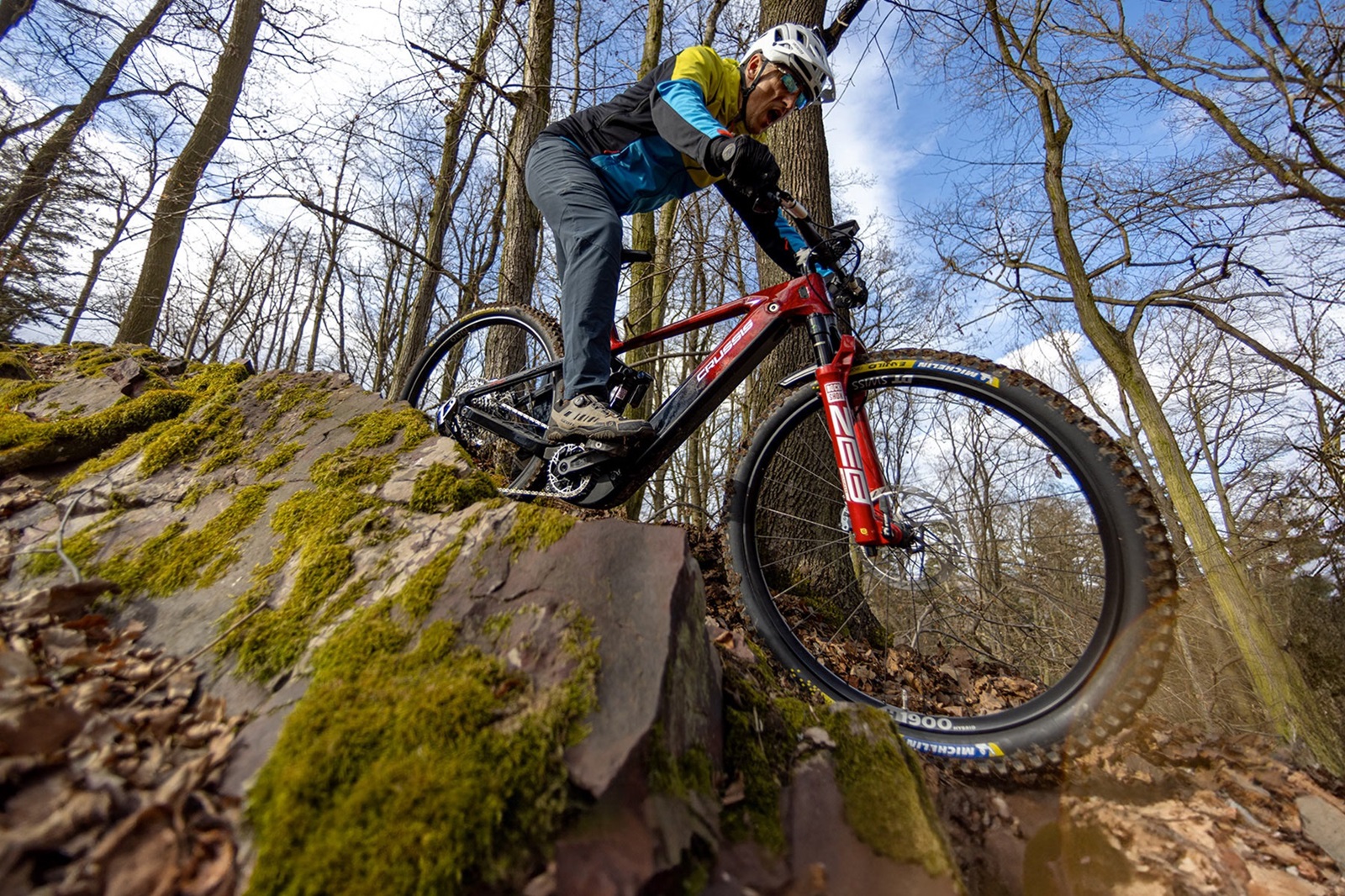 crussis e-race pro test